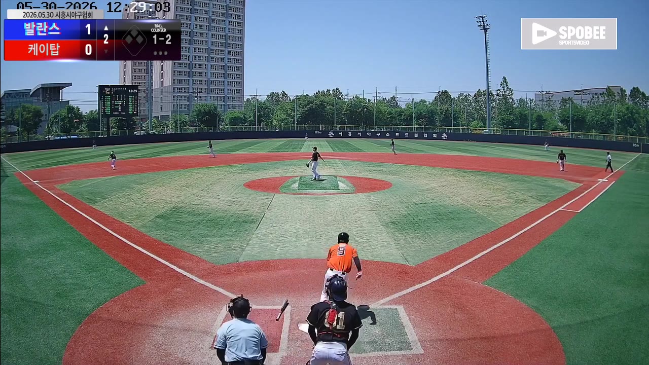 발란스, 1회 선취점부터 11-0 완승