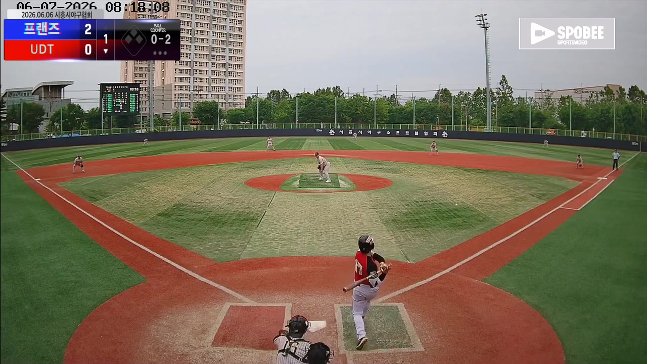 황인찬