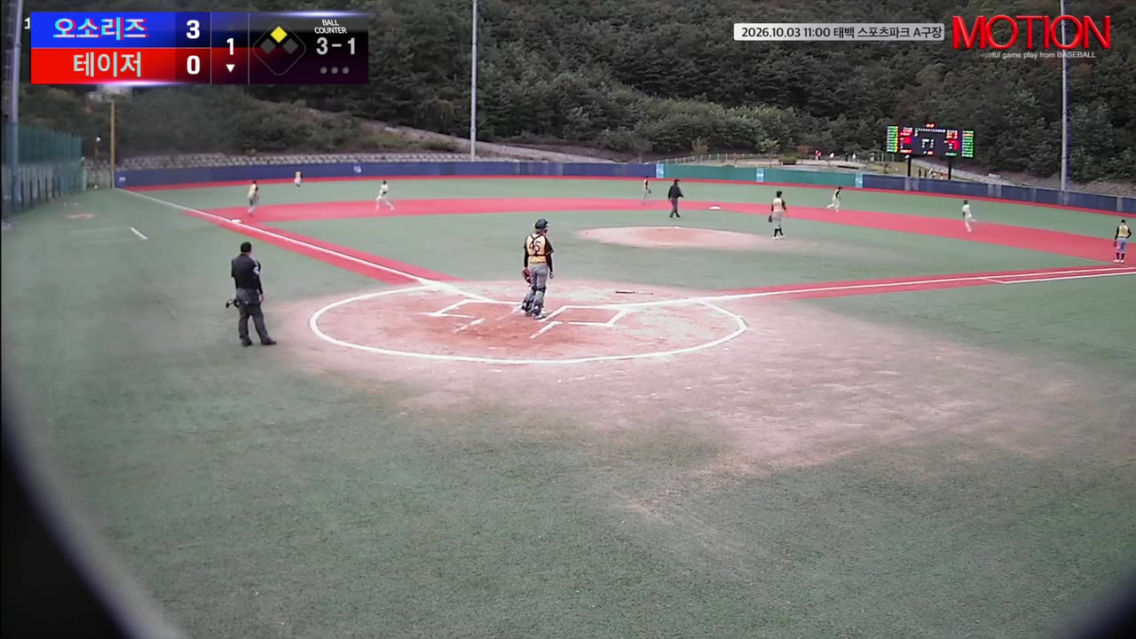 김태희(5번, 테이저) 3루타 클립 | vs 오소리즈 | 10/3 (태백 스포츠파크 A구장)
