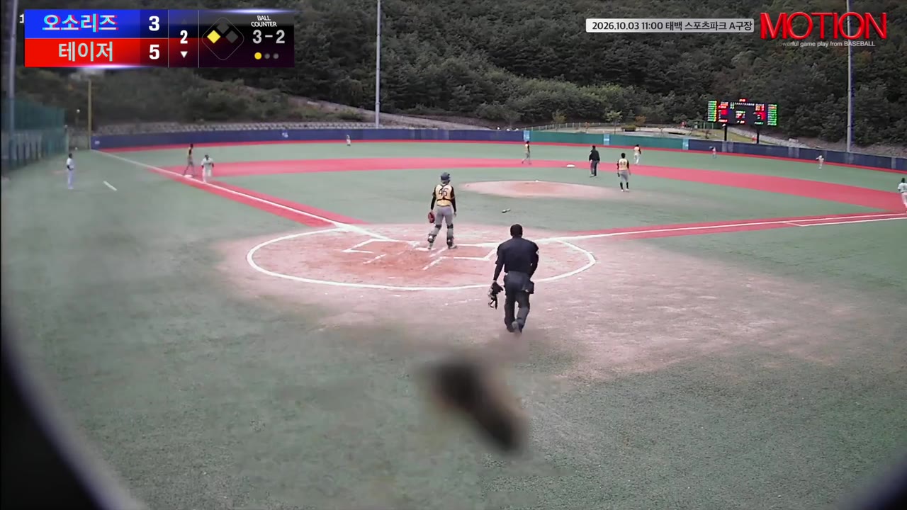 김태희(5번, 테이저) 희생플라이 클립 | vs 오소리즈 | 10/3 (태백 스포츠파크 A구장)